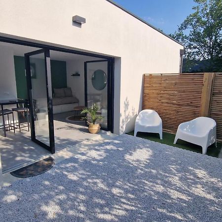 Le Patio : Studio Avec Exterieur Saint-Barthelemy-d'Anjou Zewnętrze zdjęcie
